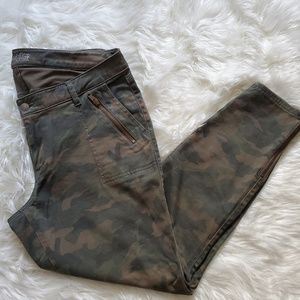 A JEAN BUNDLE